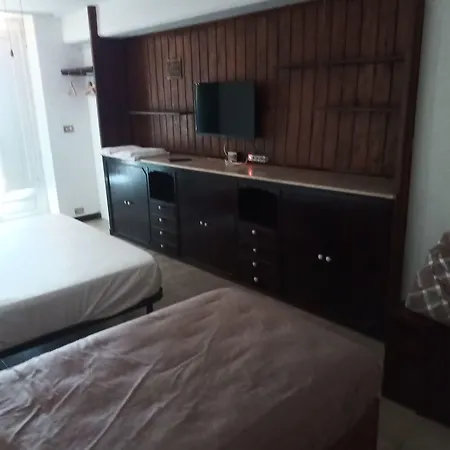 Aresco ベッド・アンド・ブレックファスト